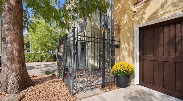 Gated front entry