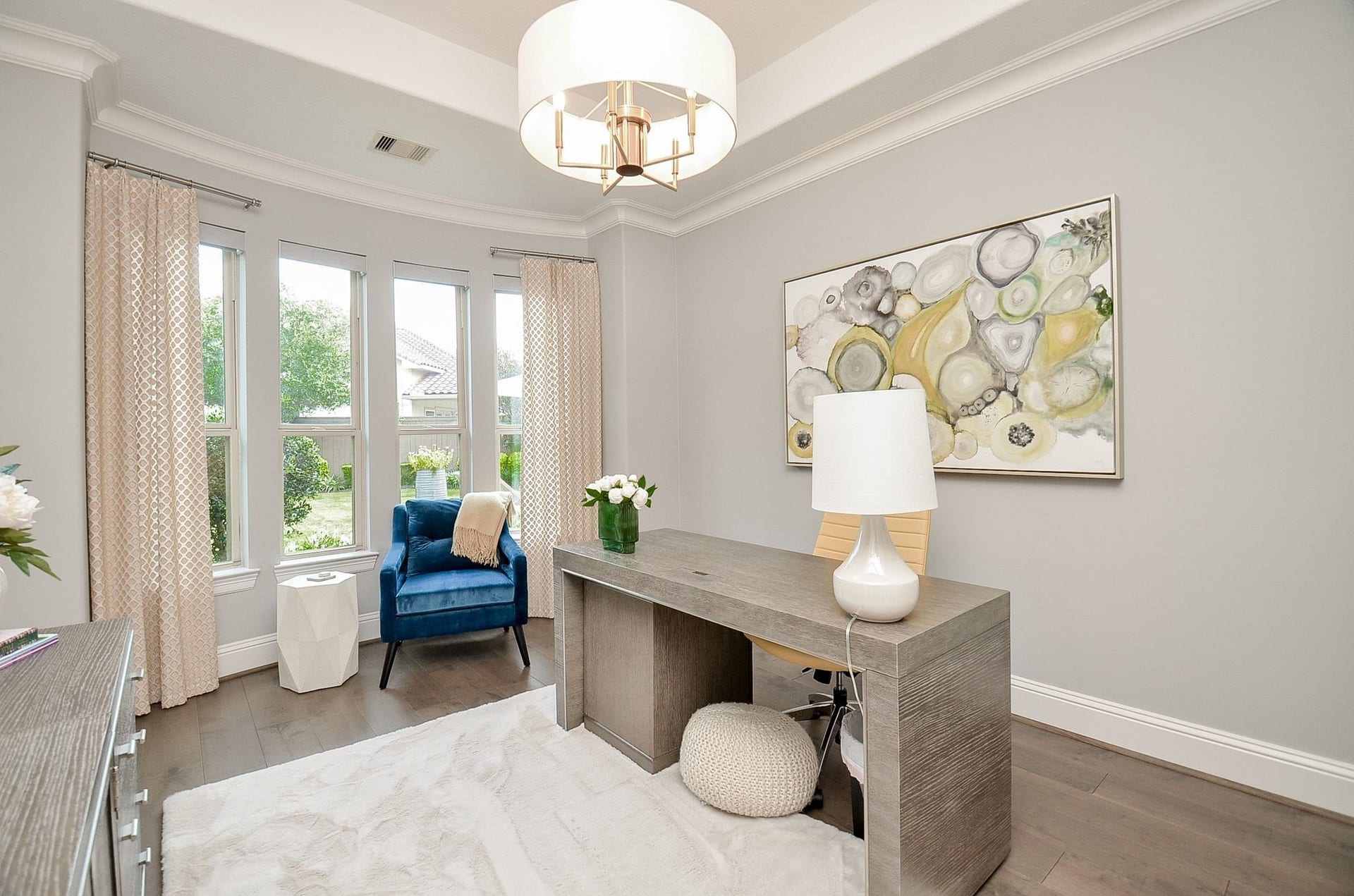 86 Quiet Way Lane, Sugar Land, TX 77498 Beautifully designed study with peaceful backyard view