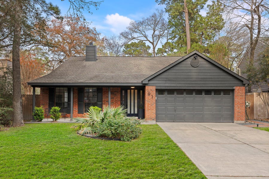 Property photo for 91 N Pathfinders Circle, The Woodlands, TX