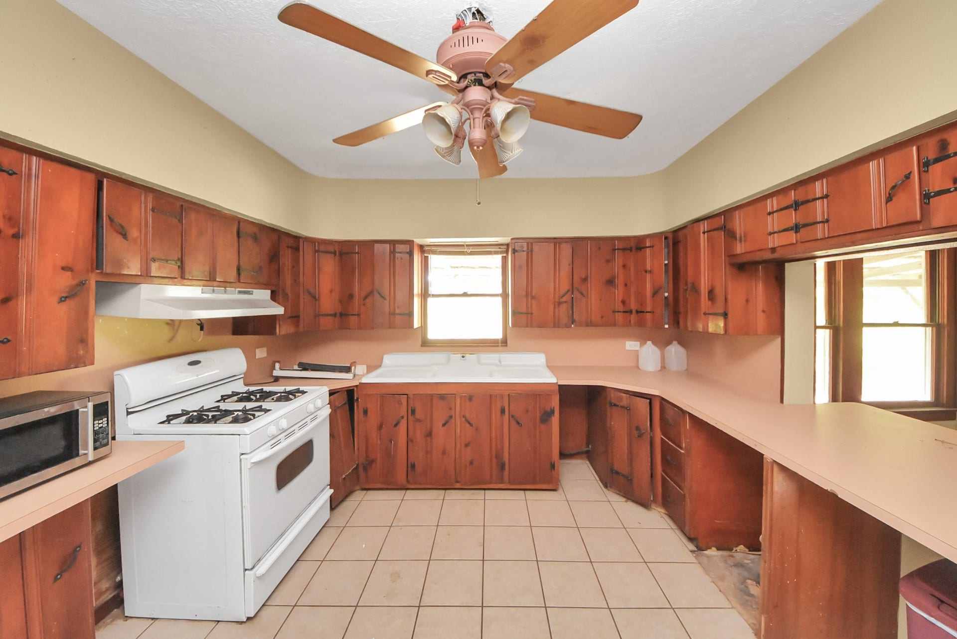 1007 Sundown Meadows Street, Crosby, TX 77532 1007 Sundown Meadows Street, Crosby, TX 77532