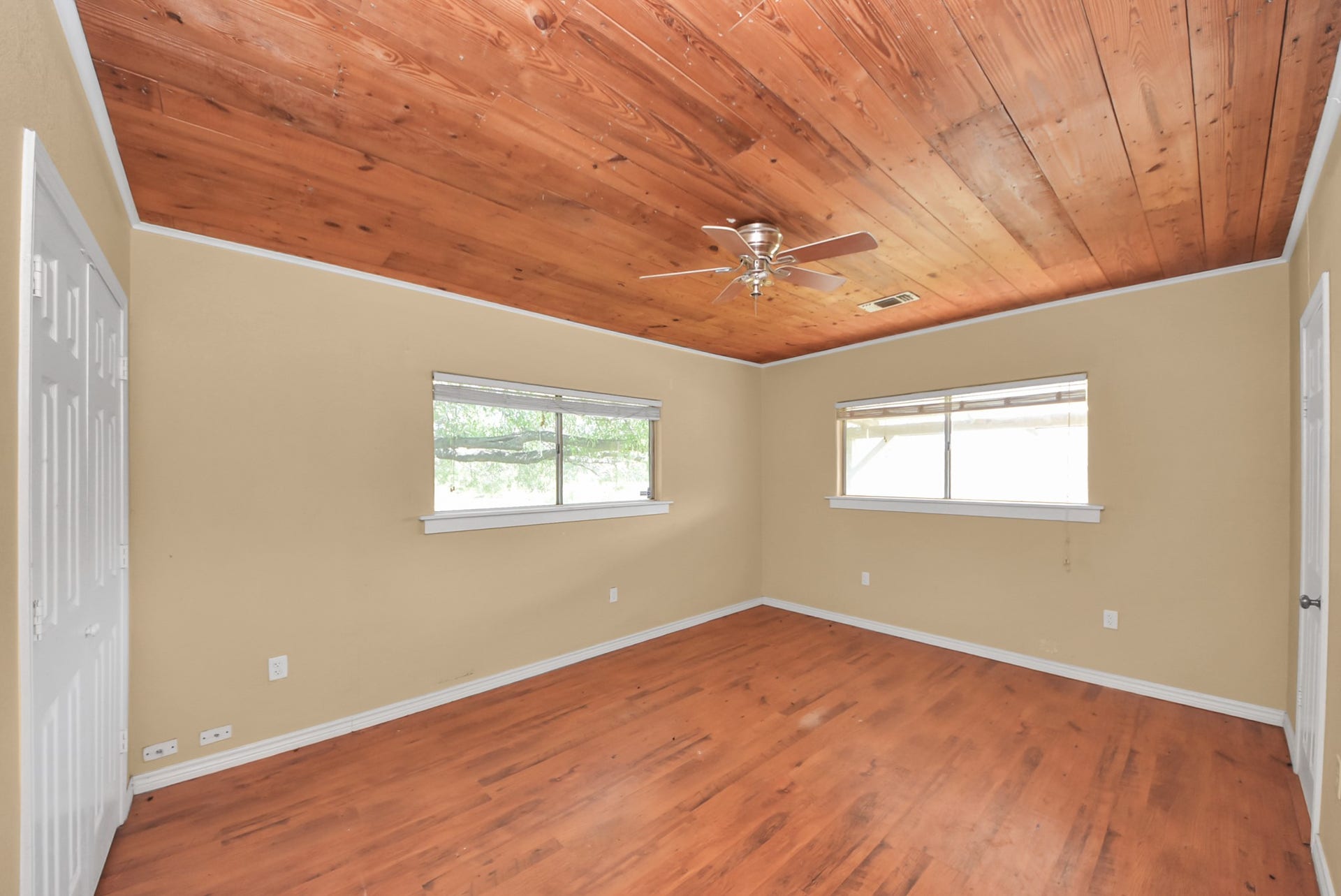 1007 Sundown Meadows Street, Crosby, TX 77532 1007 Sundown Meadows Street, Crosby, TX 77532