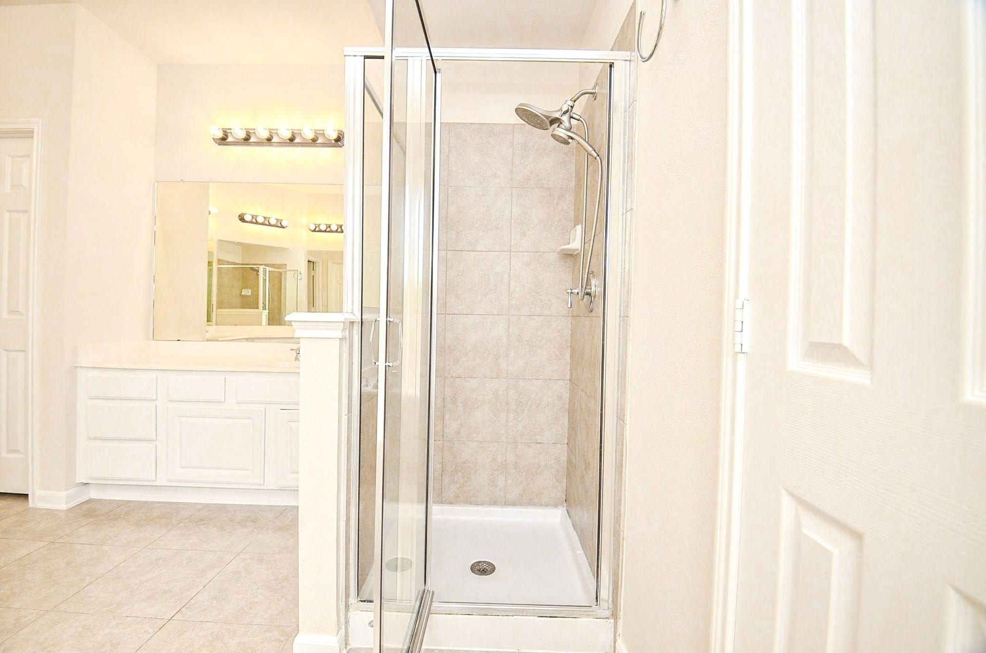 21415 Sierra Bend Drive, Richmond, TX 77407 21415 Sierra Bend Drive, Richmond, TX 77407