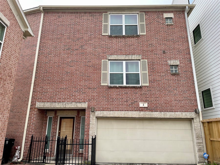 Property photo for 5901 Fairdale Lane, #4, Houston, TX