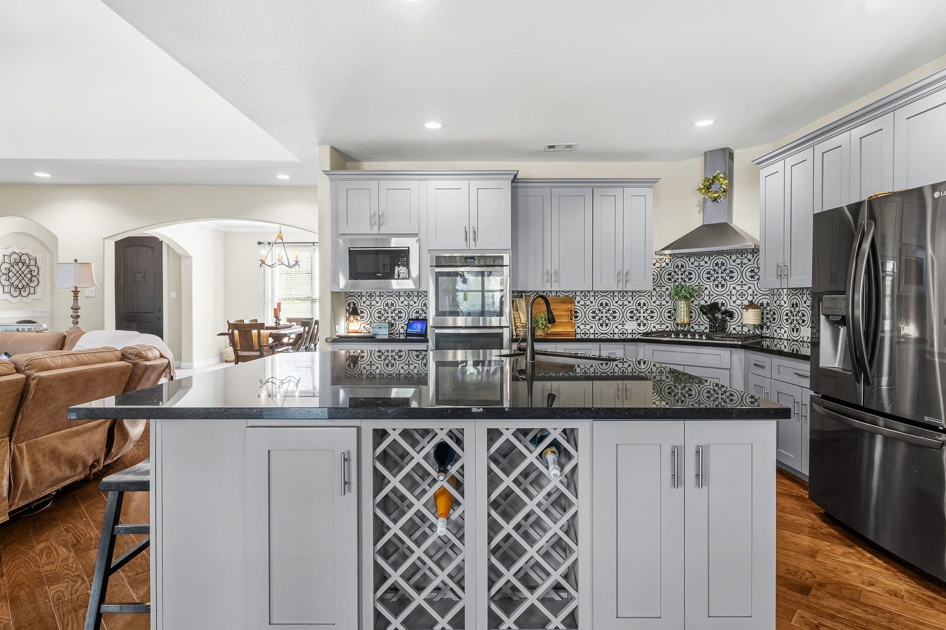 25203 Wilkes Park, Tomball, TX 77375