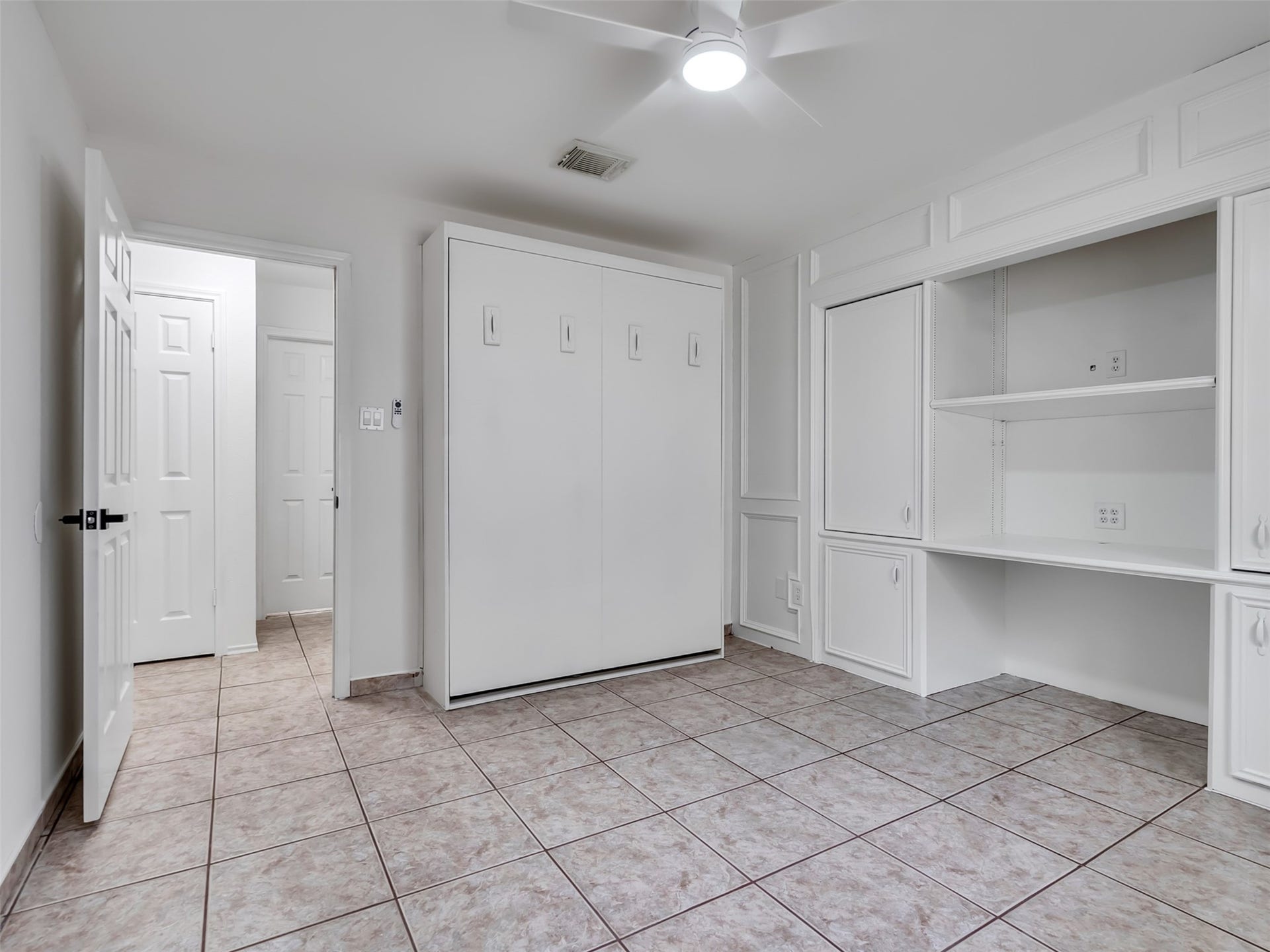 2819 Poplar Creek Lane, Pearland, TX 77584