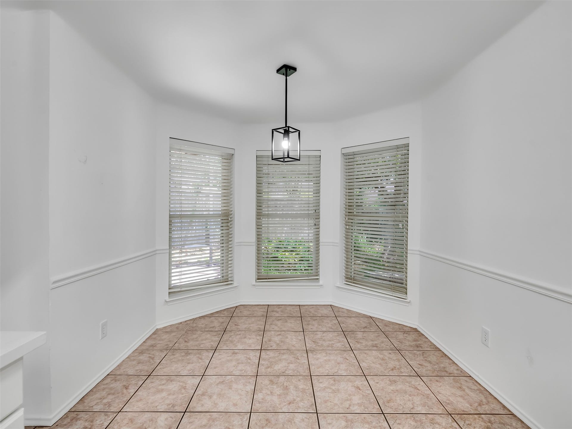 2819 Poplar Creek Lane, Pearland, TX 77584