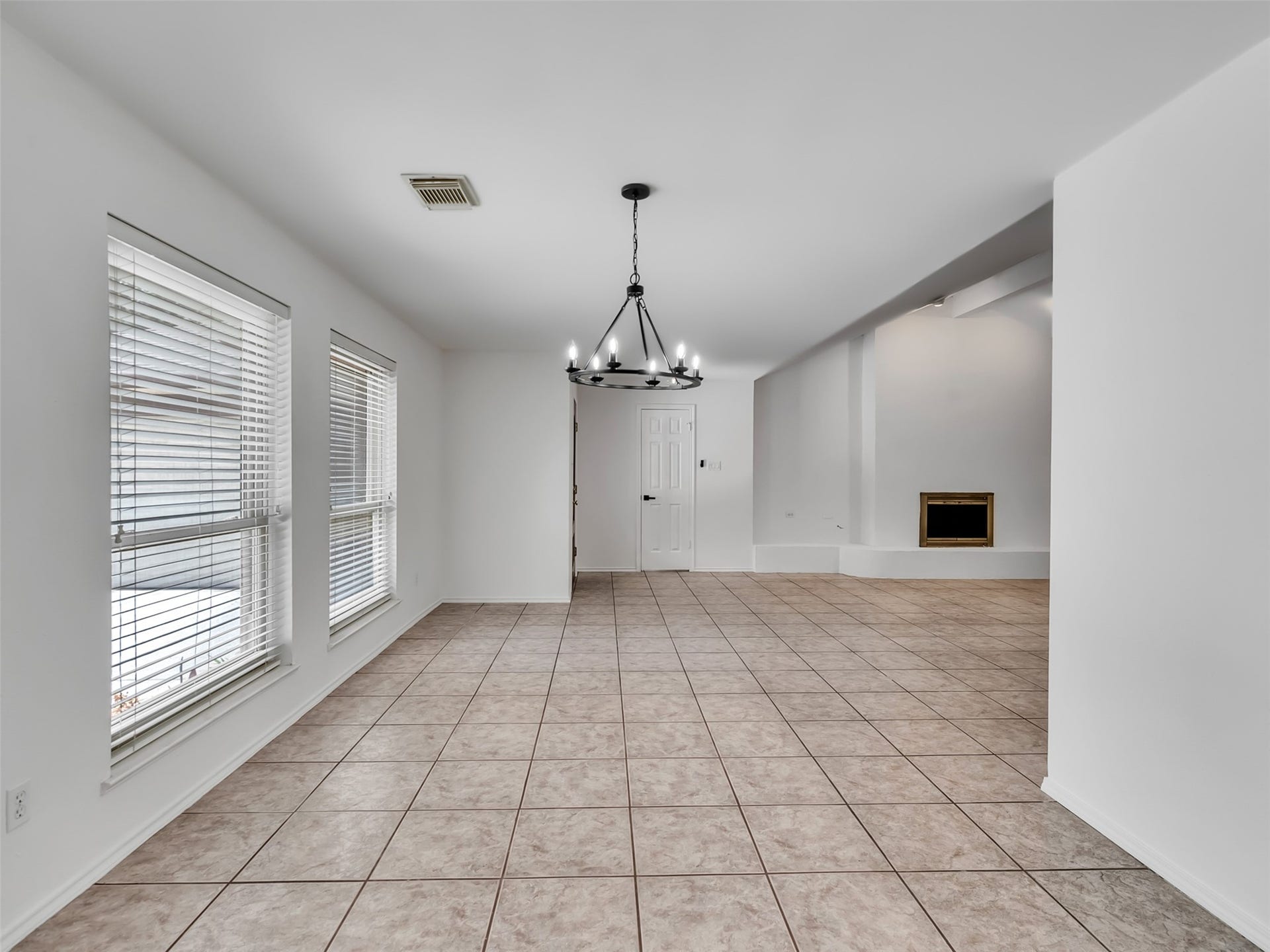 2819 Poplar Creek Lane, Pearland, TX 77584