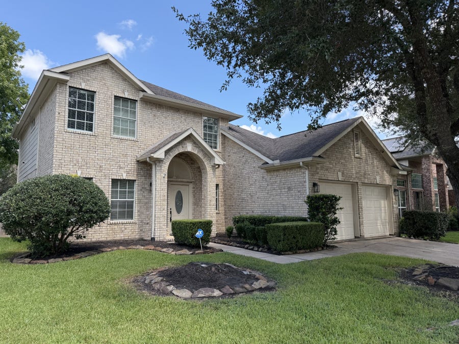 Property photo for 3230 Vanity Drive, Pearland, TX
