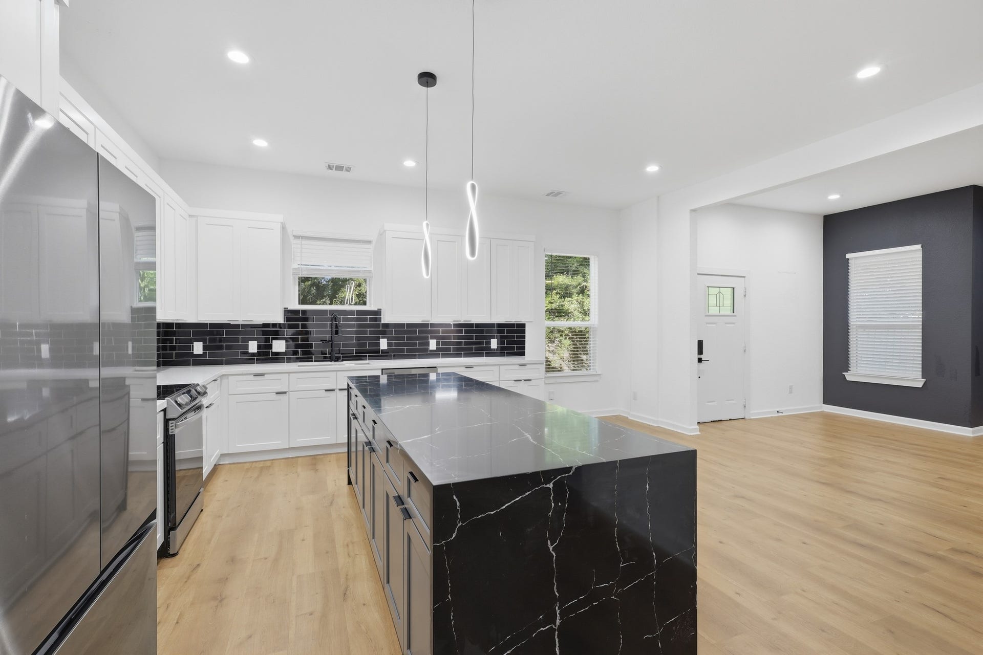 3402 Nathaniel Brown Street, #A/B, Houston, TX 77021 3402 Nathaniel Brown Street, #A/B, Houston, TX 77021