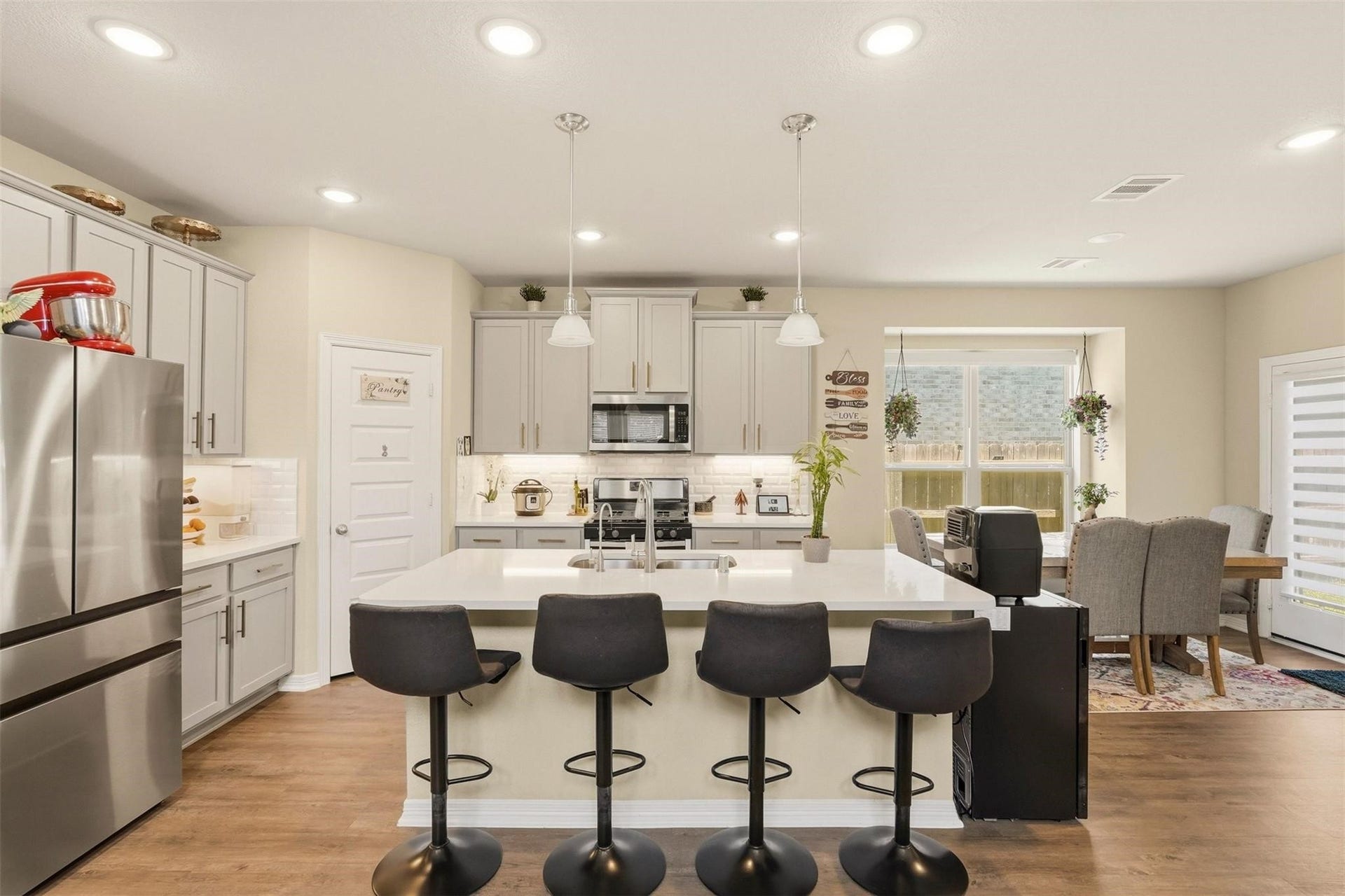 812 Coronado Terrace Lane, Katy, TX 77493 812 Coronado Terrace Lane, Katy, TX 77493