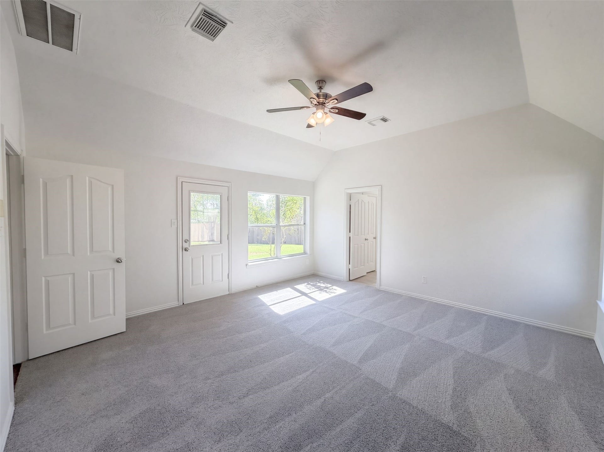3307 Wolf Court, Pearland, TX 77584 3307 Wolf Court, Pearland, TX 77584