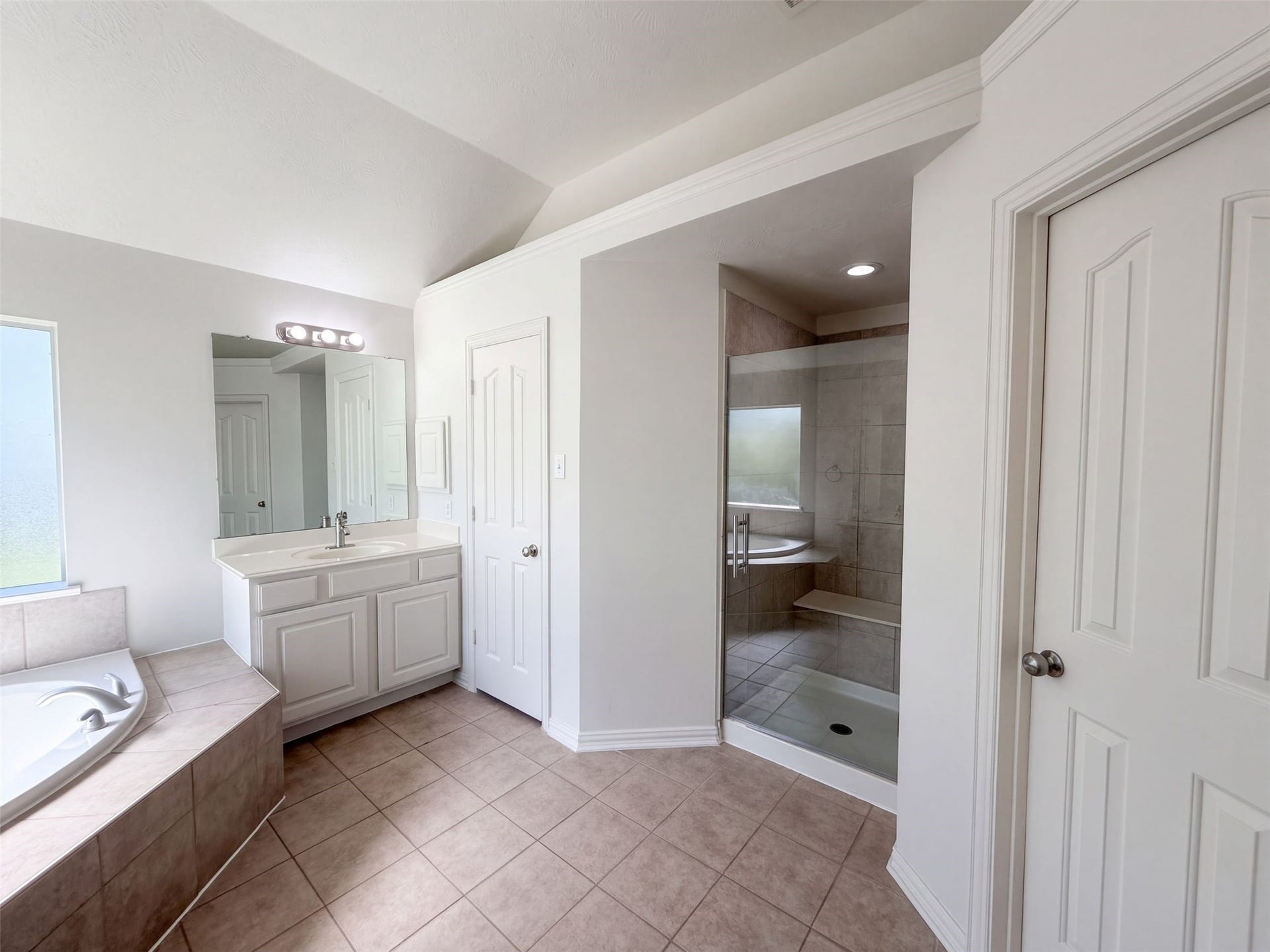 3307 Wolf Court, Pearland, TX 77584 3307 Wolf Court, Pearland, TX 77584
