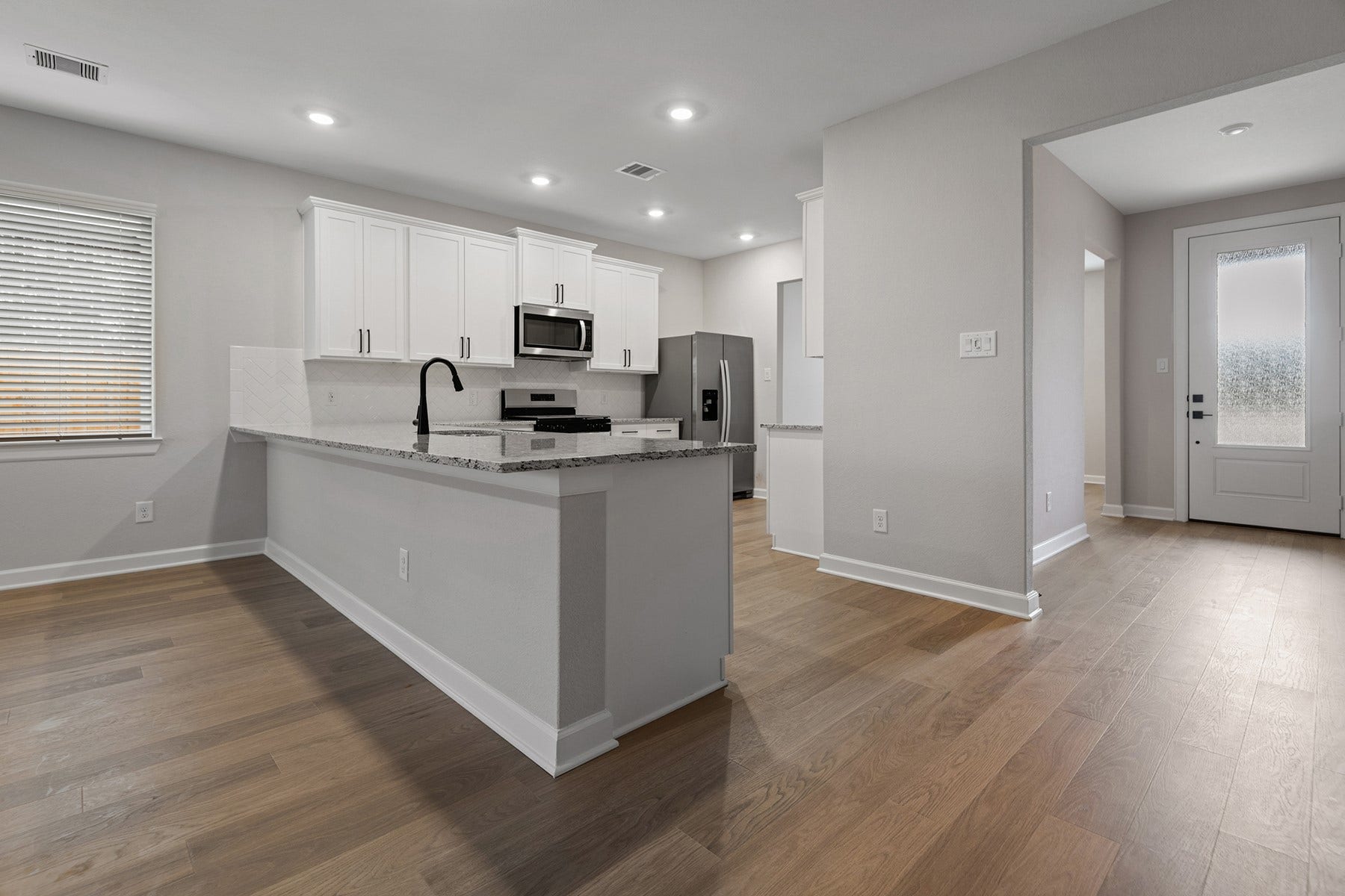 21520 Bluebonnet Bay Drive, Magnolia, TX 77354 21520 Bluebonnet Bay Drive, Magnolia, TX 77354