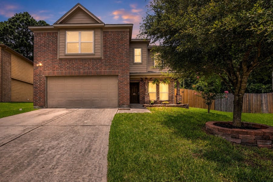 Property photo for 16718 Warbler Drive, Conroe, TX