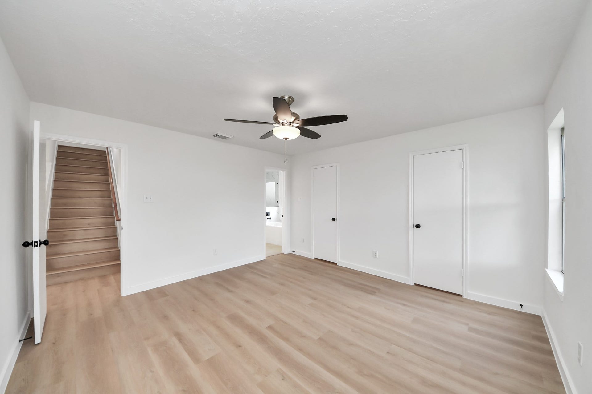 1911 Wildwood Ridge Drive, Missouri City, TX 77489 1911 Wildwood Ridge Drive, Missouri City, TX 77489