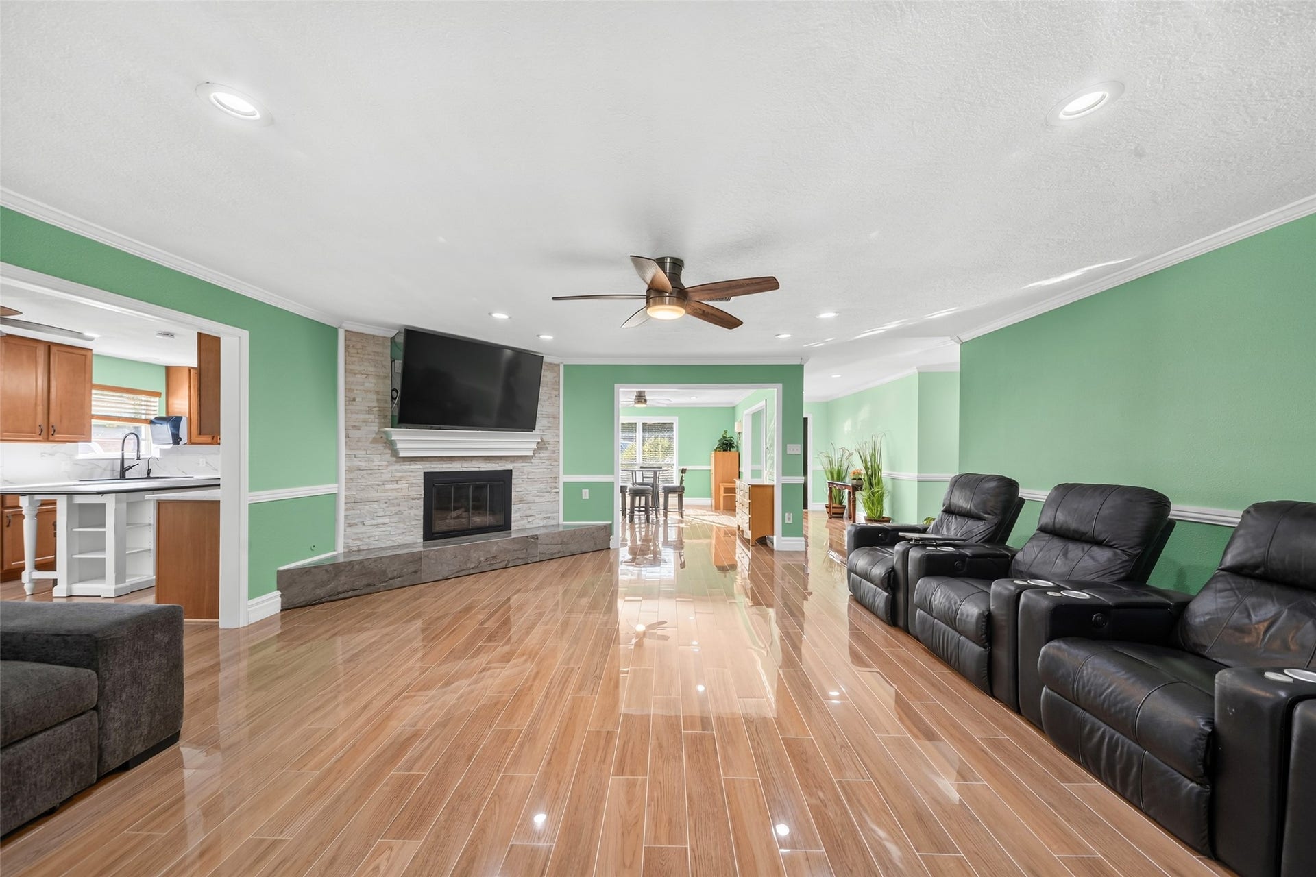 25318 Spring Ridge Drive, Spring, TX 77386 25318 Spring Ridge Drive, Spring, TX 77386