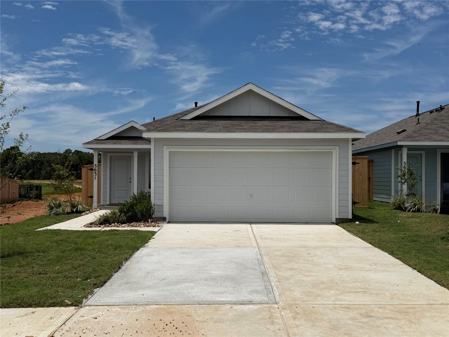 Property photo for 5631 Shelford Birch Drive, Conroe, TX