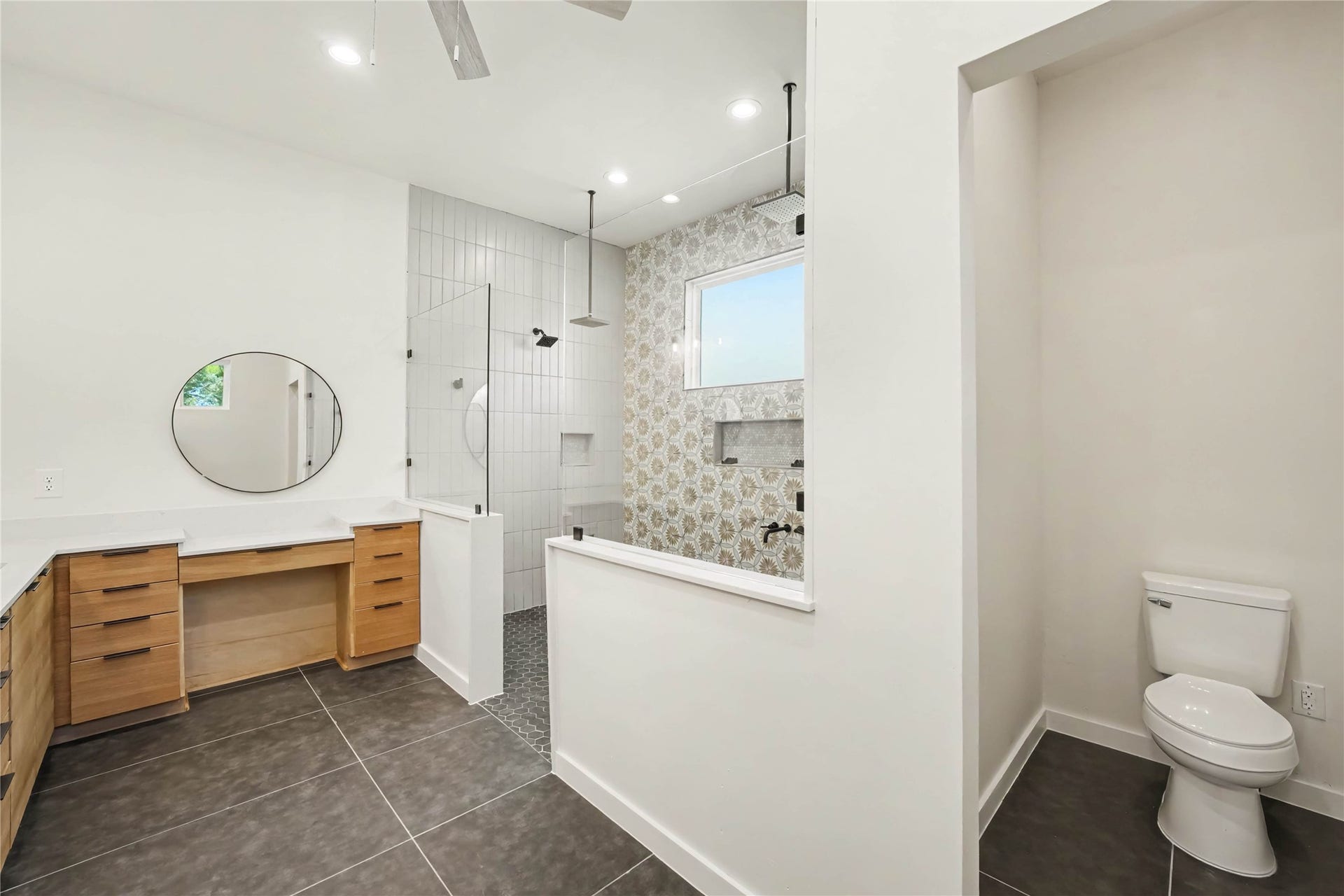 4709 Sanborn Drive, Houston, TX 77092 The last pic I'll bug you about of the bathroom but you're gonna love it.