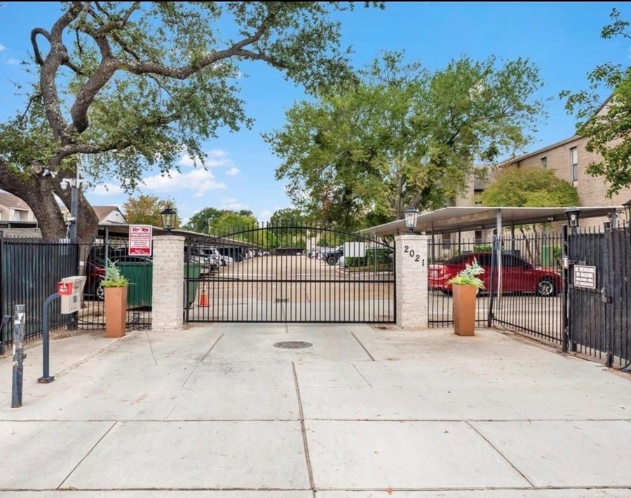 Property photo for 2021 Spenwick Drive, #216, Houston, TX