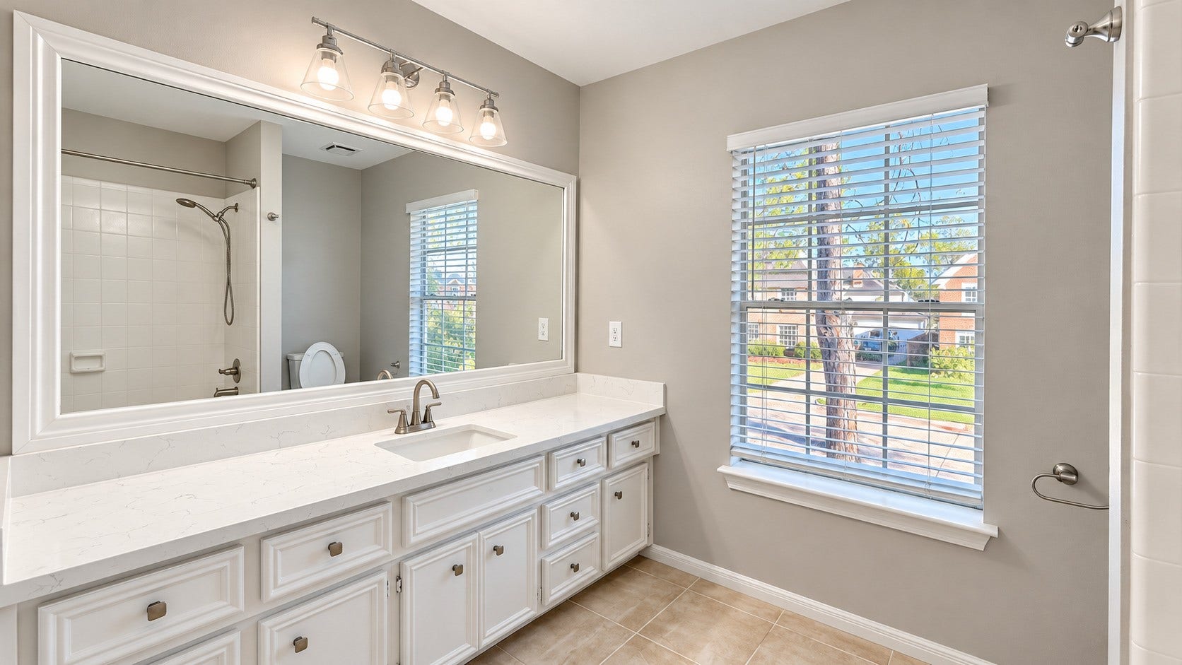 1406 Forest Hollow Drive, Missouri City, TX 77459 1406 Forest Hollow Drive, Missouri City, TX 77459