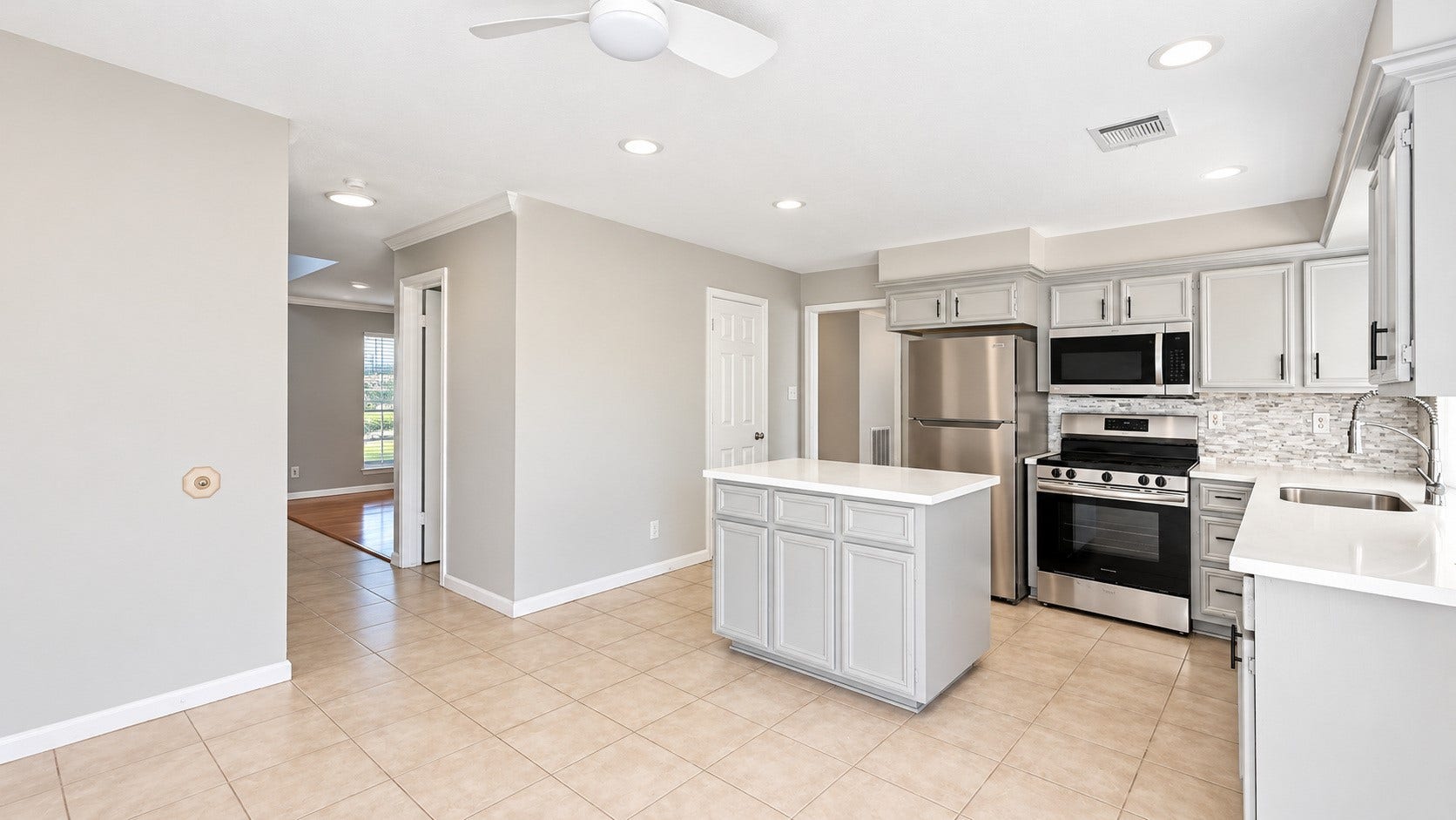 1406 Forest Hollow Drive, Missouri City, TX 77459 1406 Forest Hollow Drive, Missouri City, TX 77459