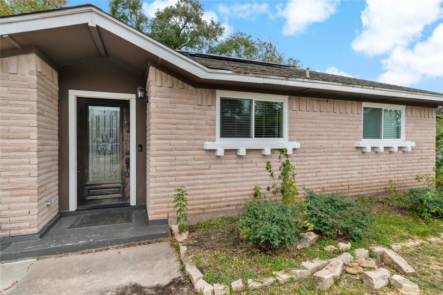 Property photo for 12015 Pompton Drive, Houston, TX