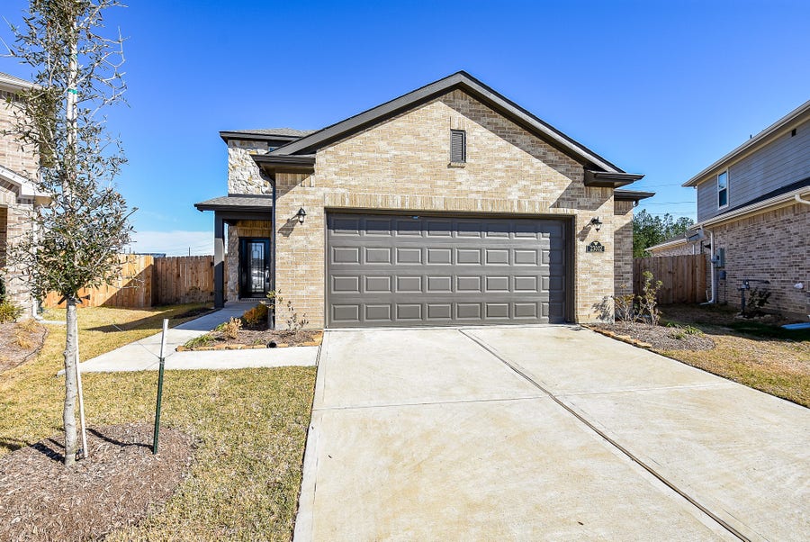 Property photo for 23002 Undertaken Path Drive, Katy, TX