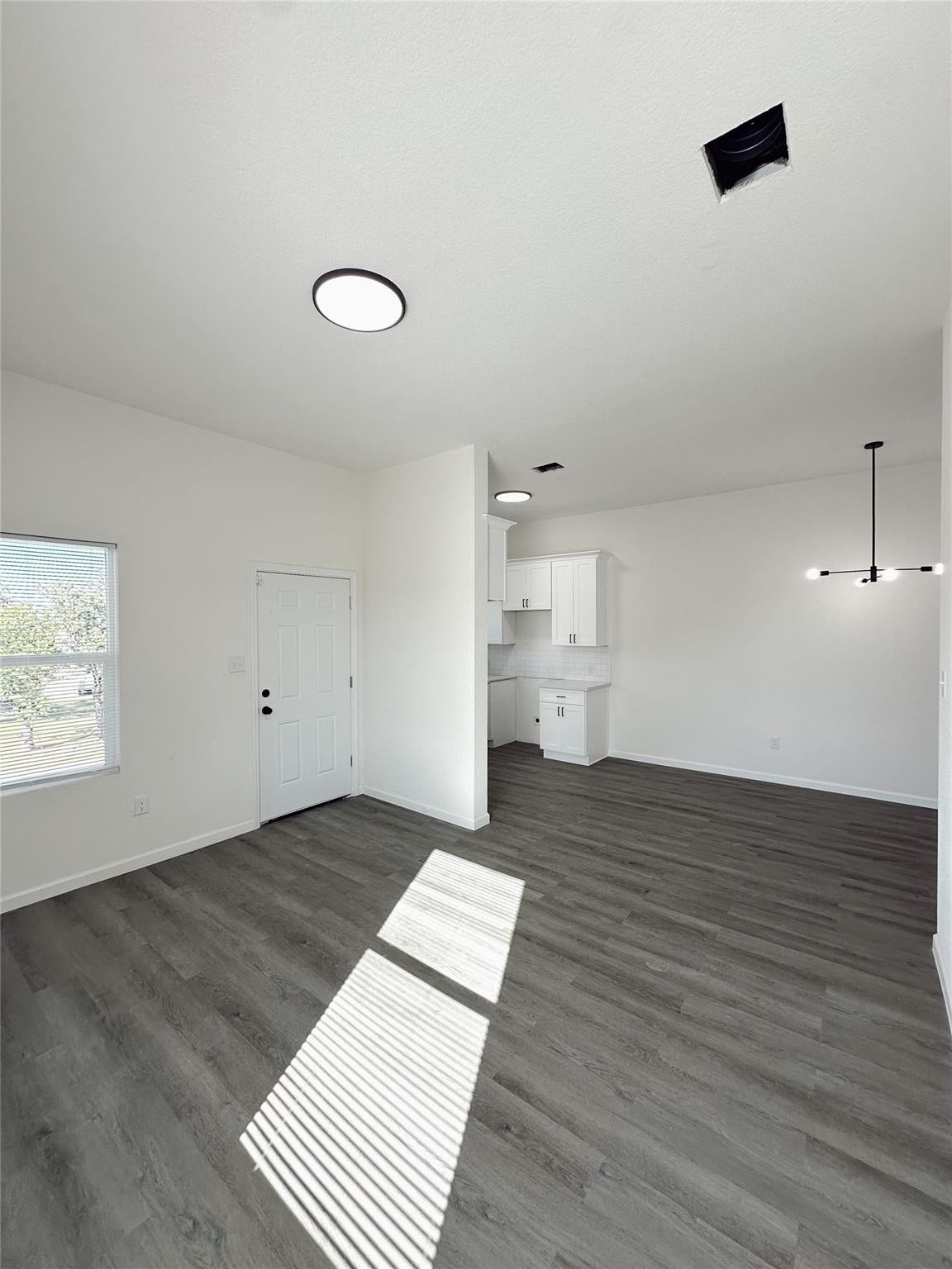 318 Tennessee Street, #AB, Houston, TX 77029 318 Tennessee Street, #AB, Houston, TX 77029