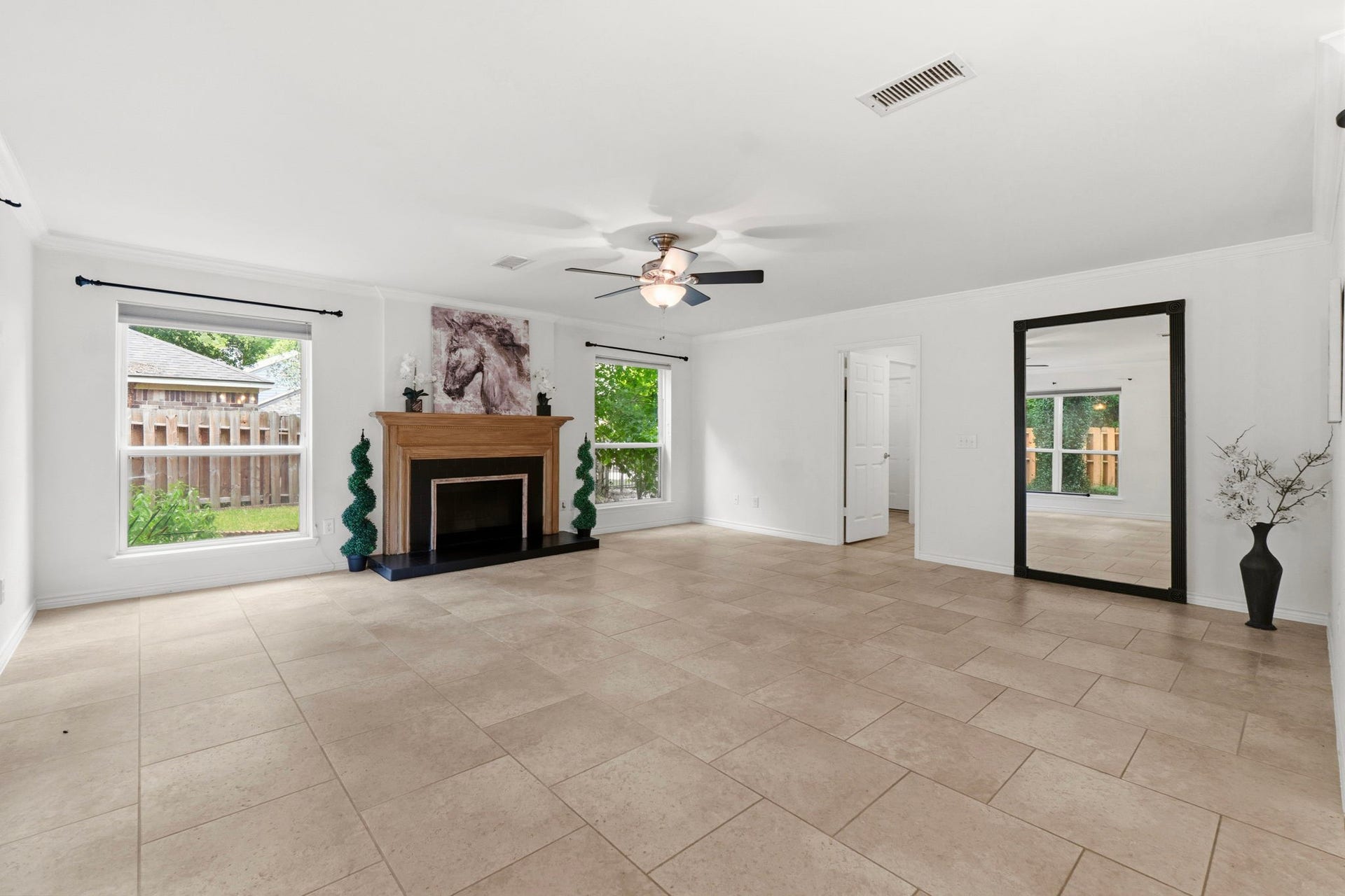 11 Thorn Berry Place, The Woodlands, TX 77381 11 Thorn Berry Place, The Woodlands, TX 77381