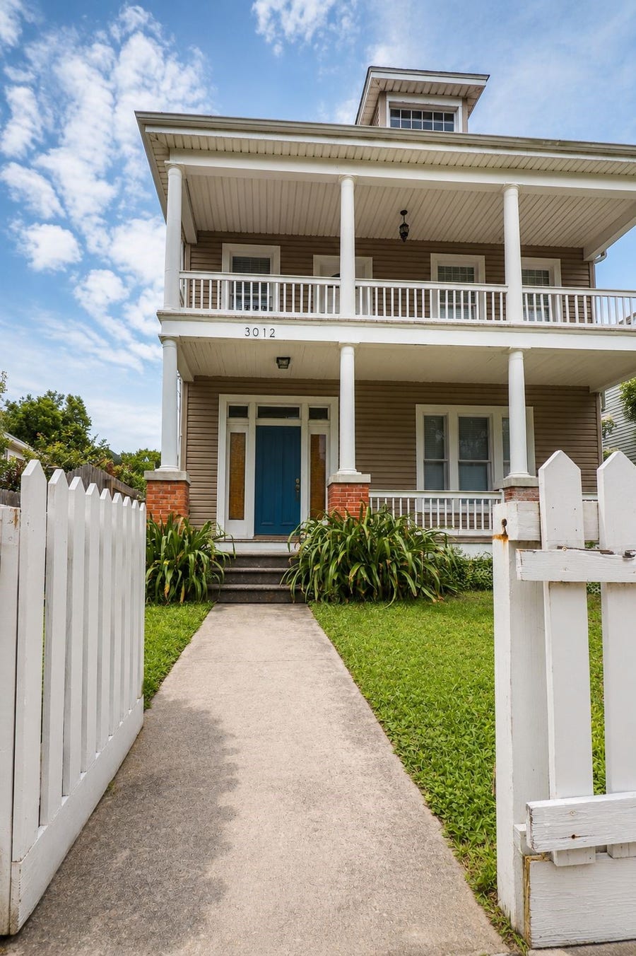 Property photo for 3012 Ave O 1/2, #Up, Galveston, TX