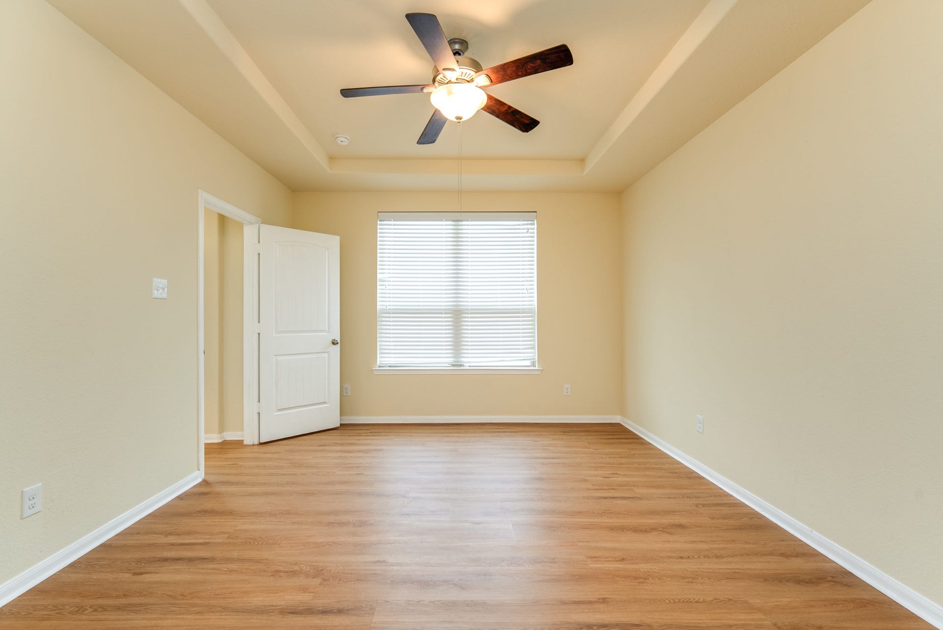 9422 Harmony Lake Lane, Richmond, TX 77469