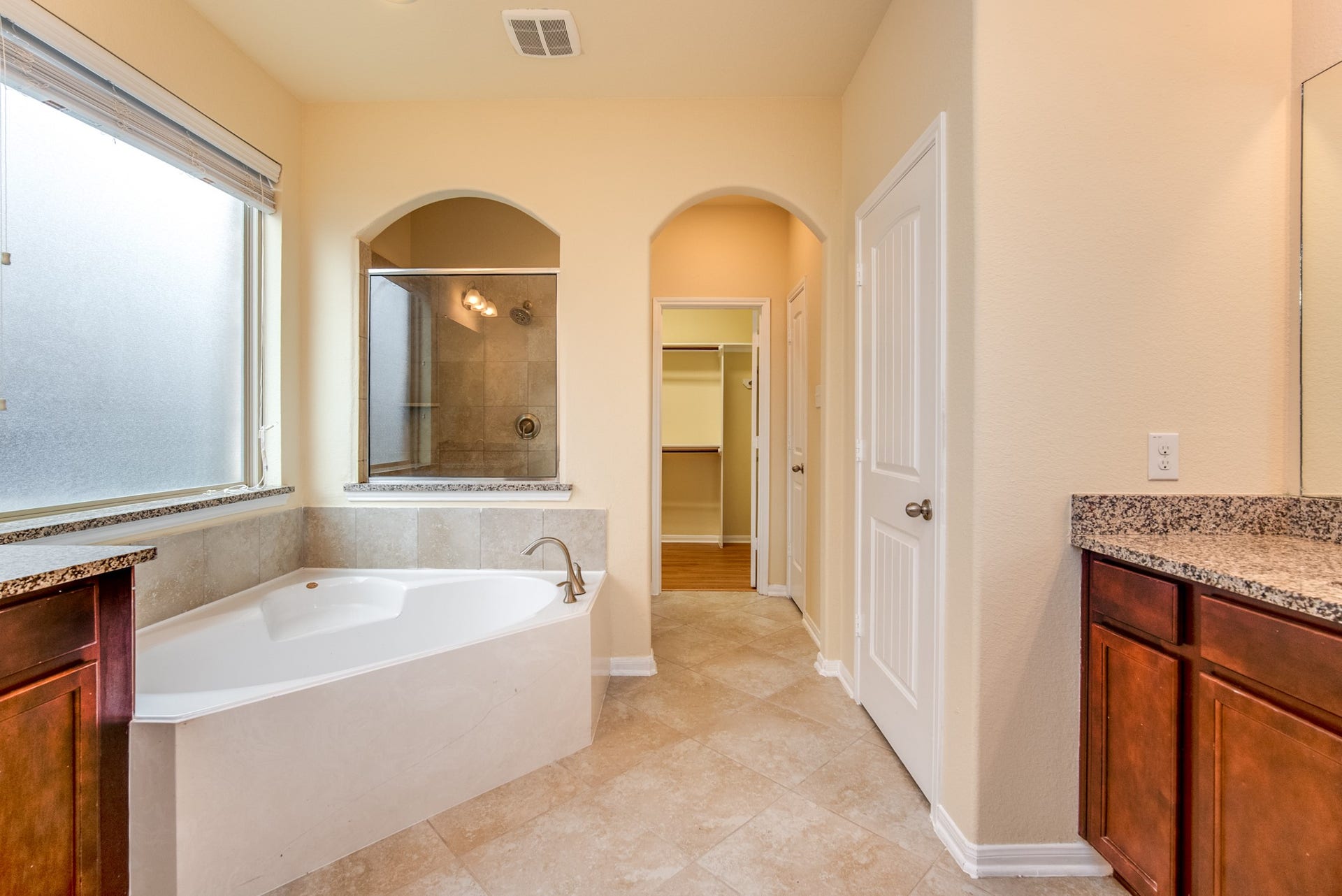 9422 Harmony Lake Lane, Richmond, TX 77469
