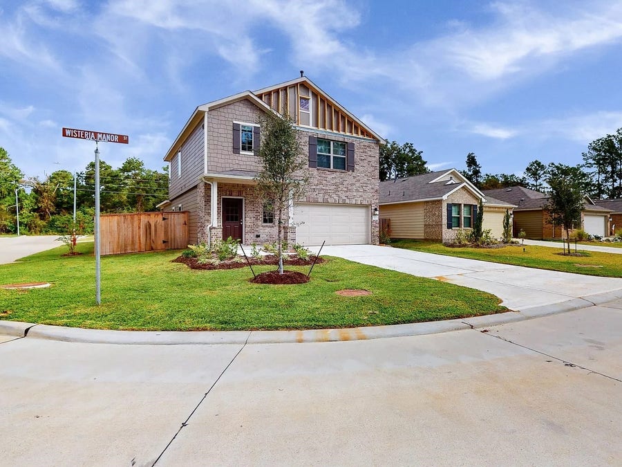 Property photo for 322 Wisteria Manor Street, Magnolia, TX