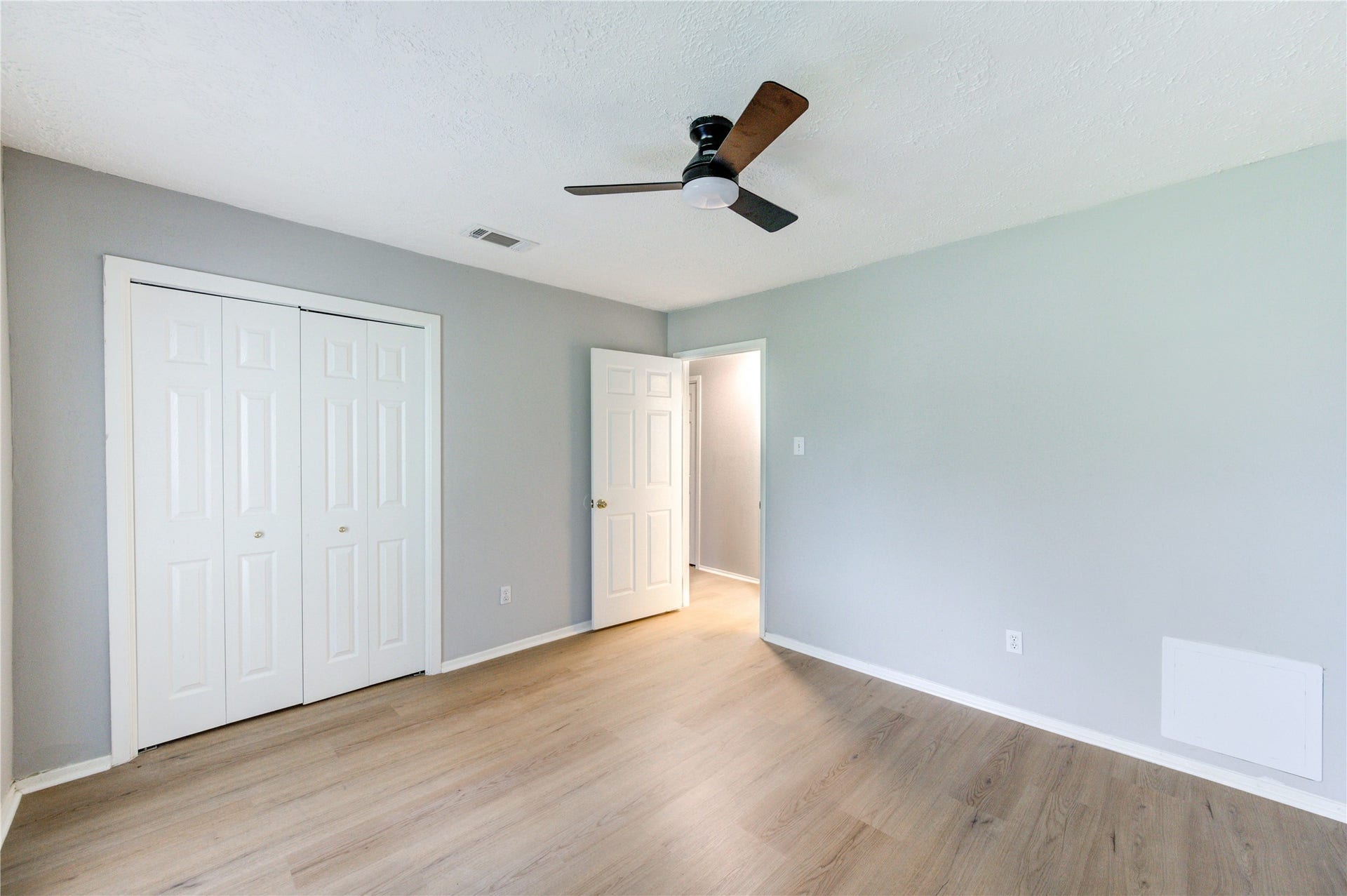 10523 Towne Square Road, Sugar Land, TX 77498