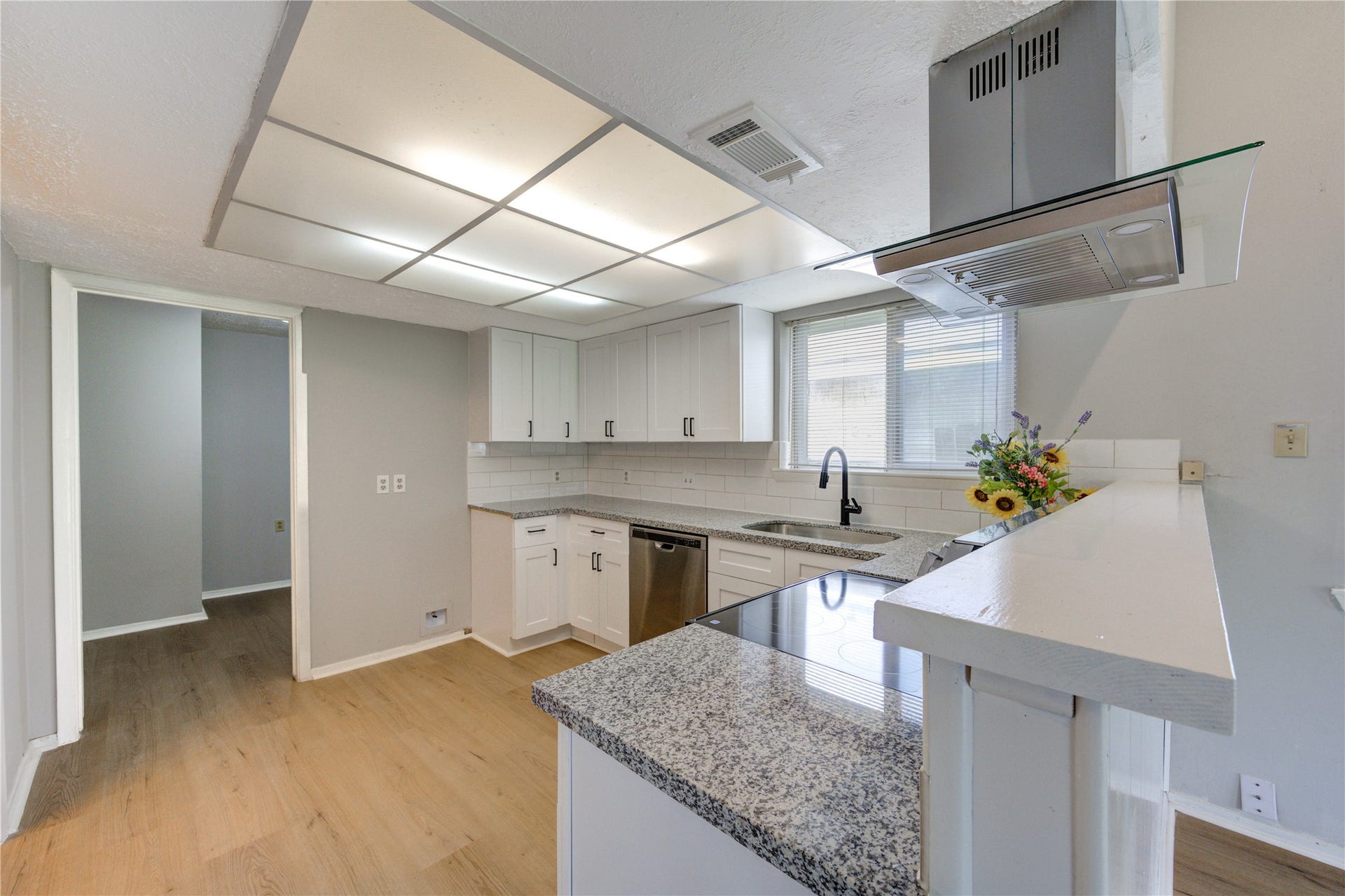10523 Towne Square Road, Sugar Land, TX 77498