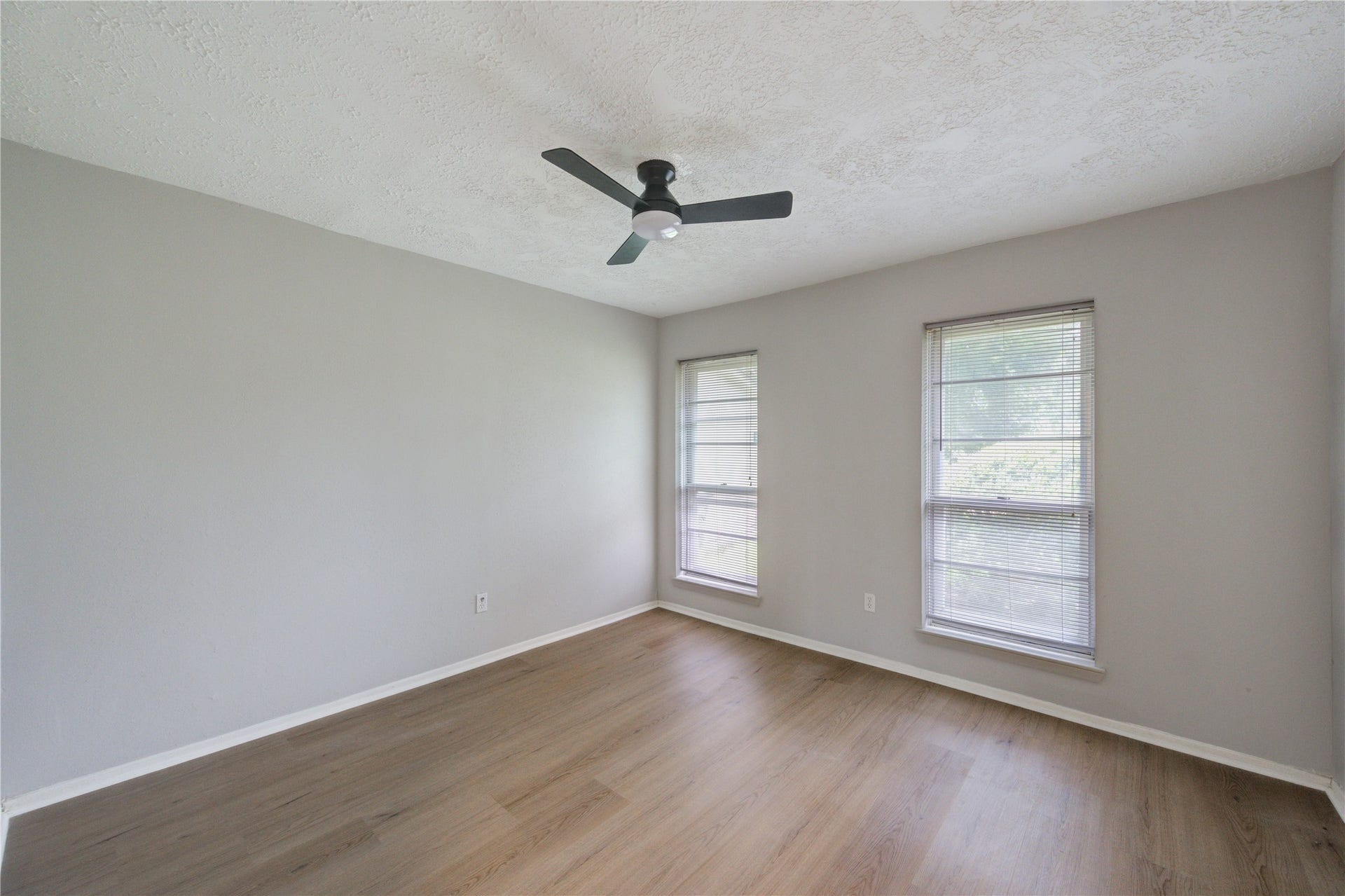 10523 Towne Square Road, Sugar Land, TX 77498