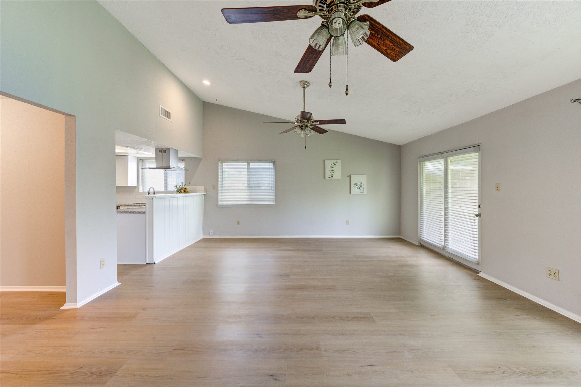 10523 Towne Square Road, Sugar Land, TX 77498