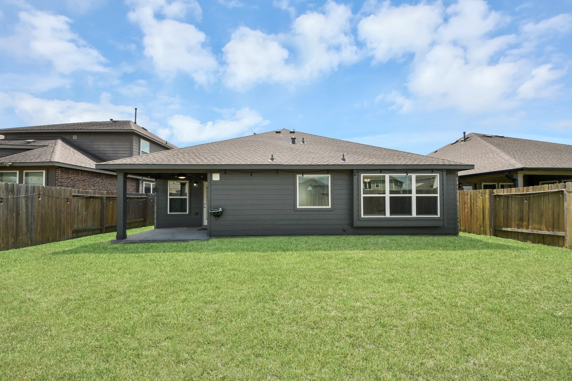 5186 Dry Hollow Drive, Alvin, TX 77511 5186 Dry Hollow Drive, Alvin, TX 77511