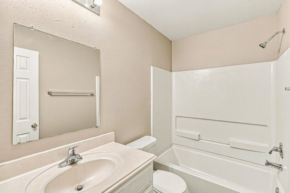 4419 Thistle Pond Court, Richmond, TX 77469 4419 Thistle Pond Court, Richmond, TX 77469