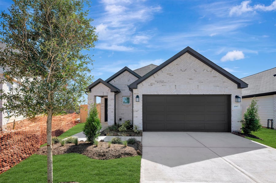 Property photo for 32507 Summer Vista Lane, Fulshear, TX