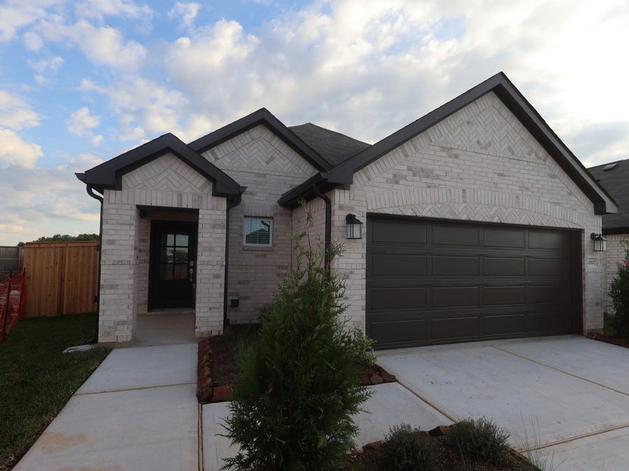 Property photo for 32507 Summer Vista Lane, Fulshear, TX