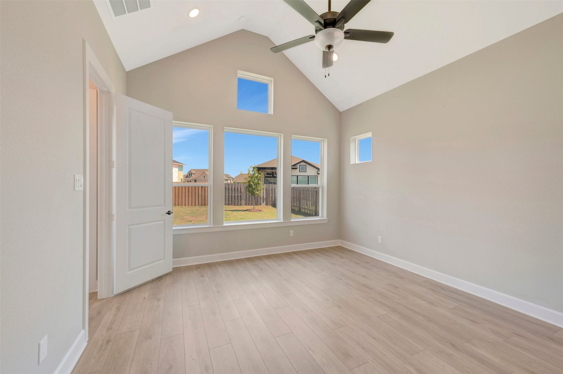 2014 Escobar Street, Montgomery, TX 77316 2014 Escobar Street, Montgomery, TX 77316