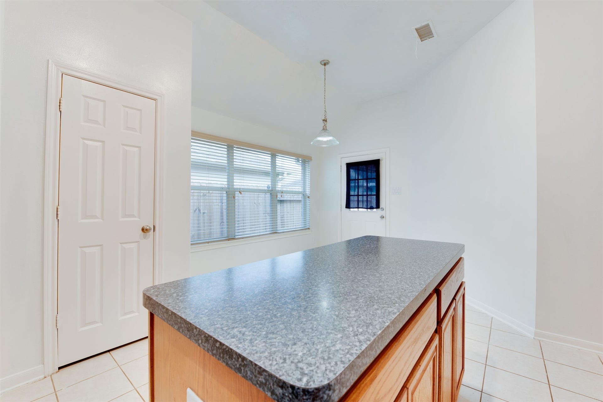 13327 Boxwood Terrace Drive, Houston, TX 77083 13327 Boxwood Terrace Drive, Houston, TX 77083