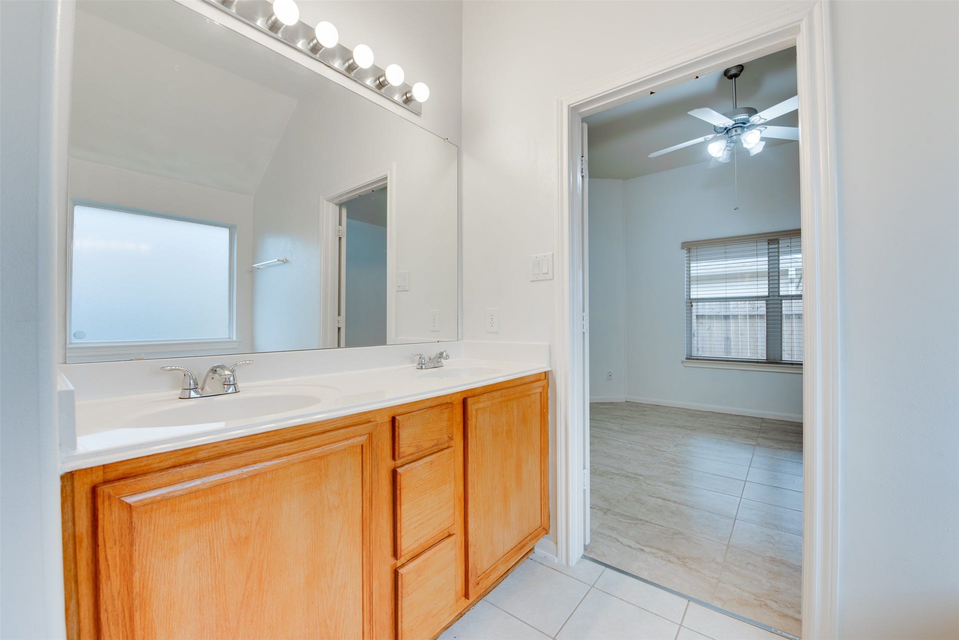 13327 Boxwood Terrace Drive, Houston, TX 77083 13327 Boxwood Terrace Drive, Houston, TX 77083