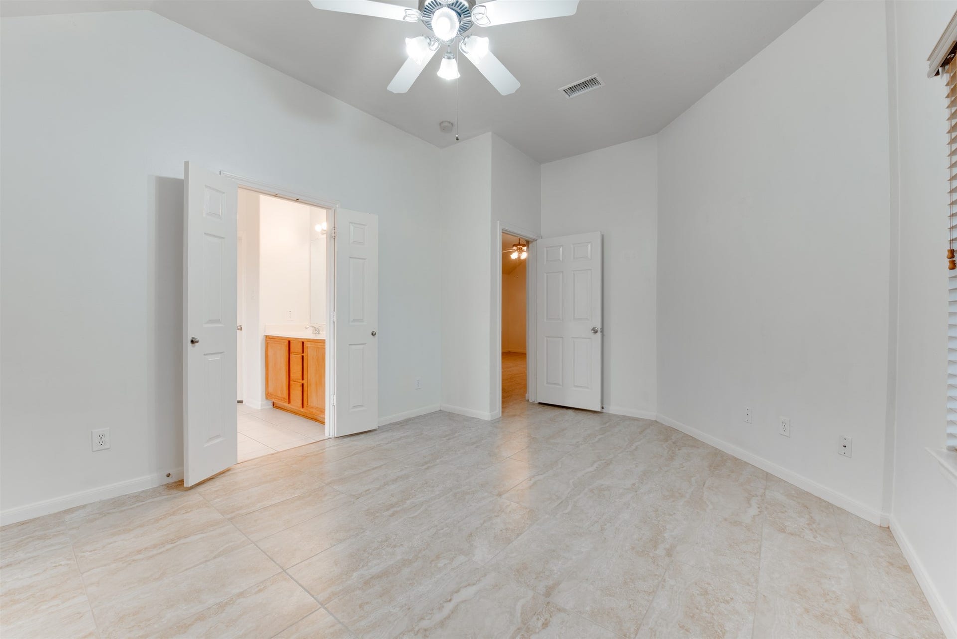 13327 Boxwood Terrace Drive, Houston, TX 77083 13327 Boxwood Terrace Drive, Houston, TX 77083