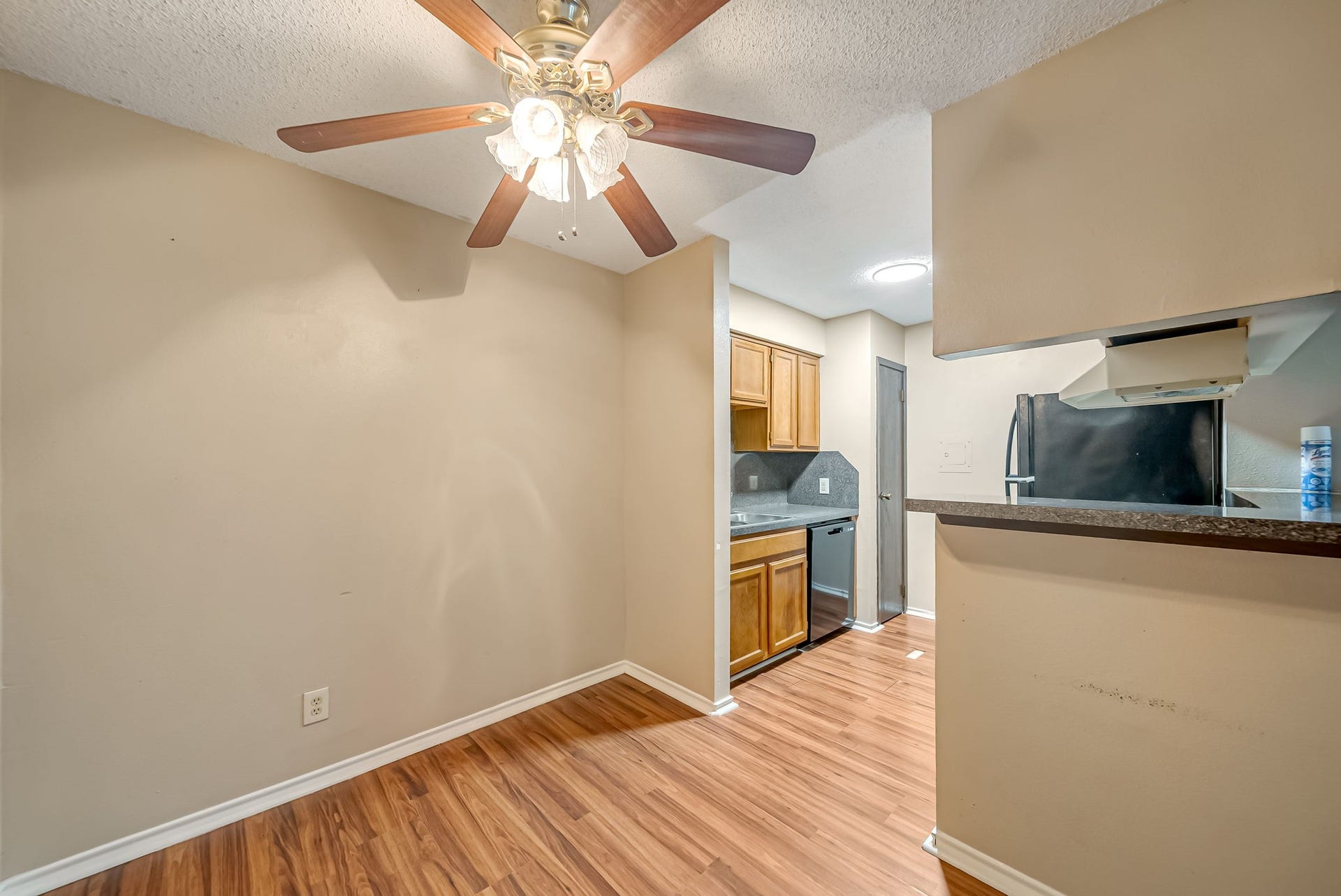2501 Gulf Freeway, #256D, Dickinson, TX 77539 2501 Gulf Freeway, #256D, Dickinson, TX 77539
