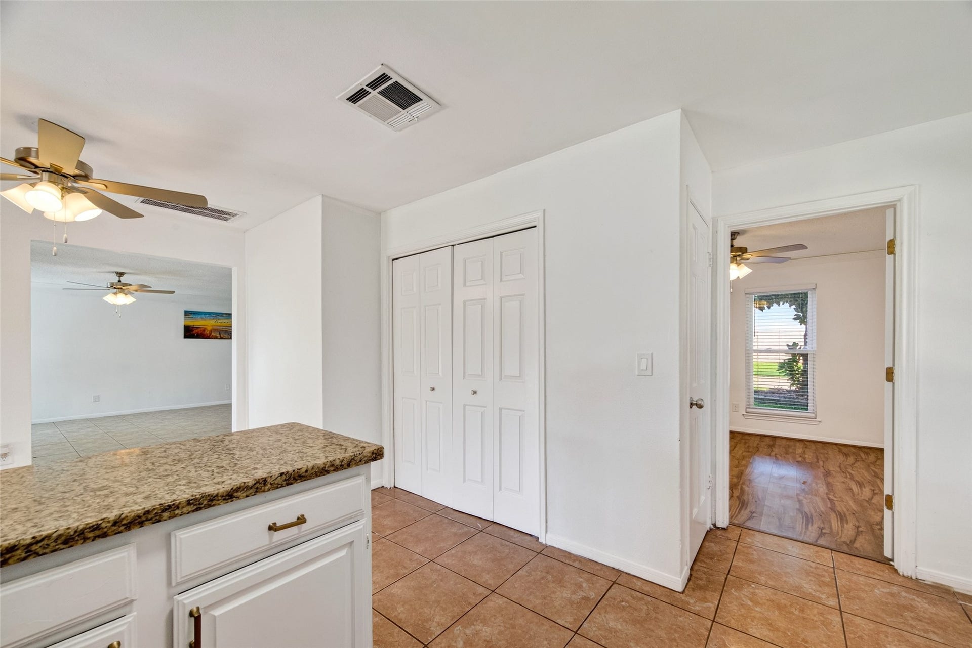 2328 Colleen Drive, Pearland, TX 77581 2328 Colleen Drive, Pearland, TX 77581