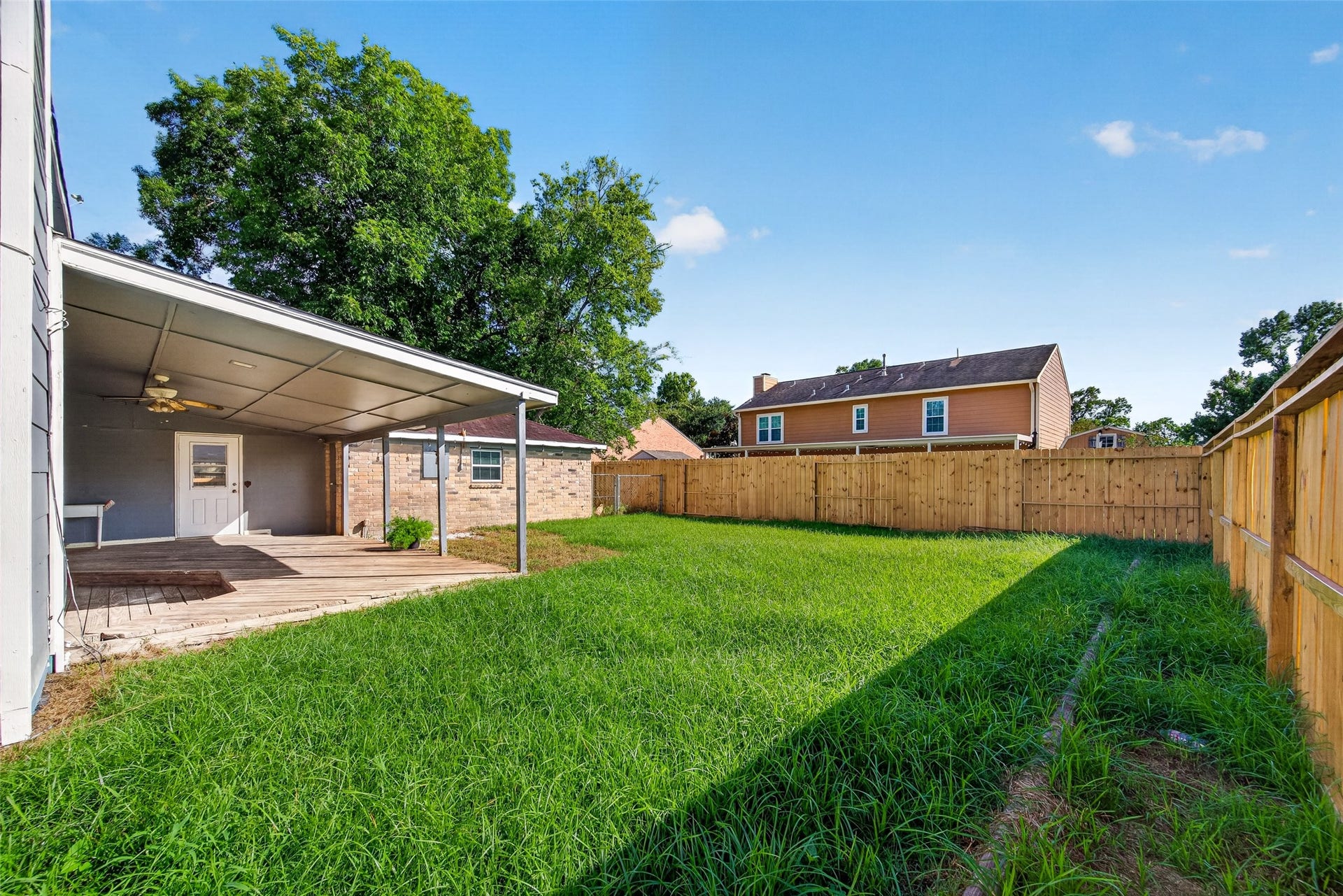 2328 Colleen Drive, Pearland, TX 77581 2328 Colleen Drive, Pearland, TX 77581