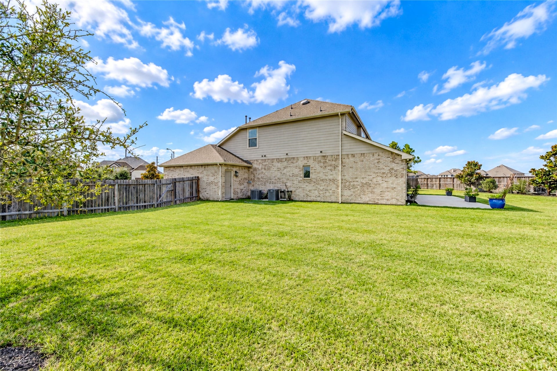 2207 Ginger Trail Lane, Richmond, TX 77469 2207 Ginger Trail Lane, Richmond, TX 77469