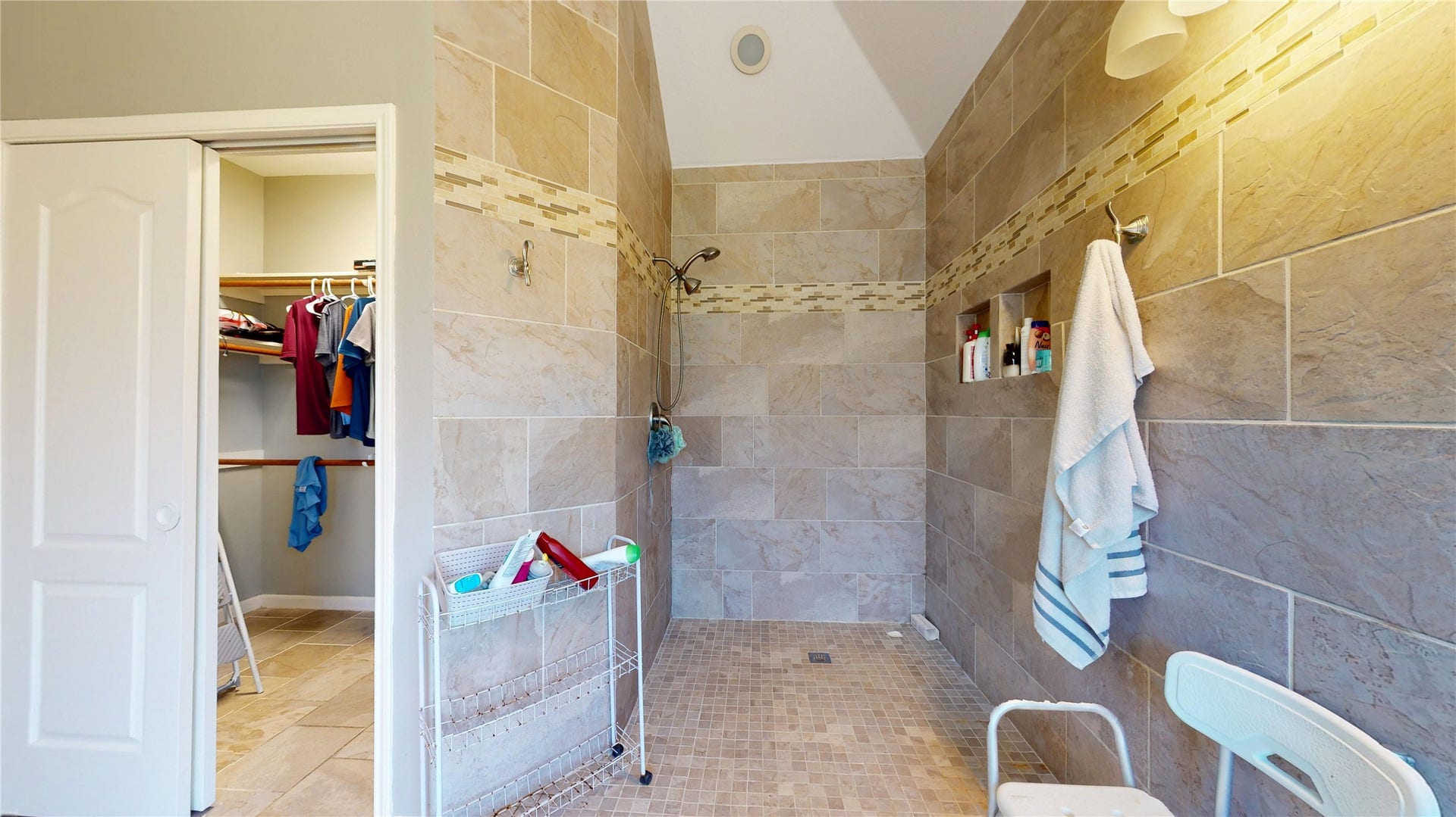 3310 Aspenbrook Ct Court, Pearland, TX 77581